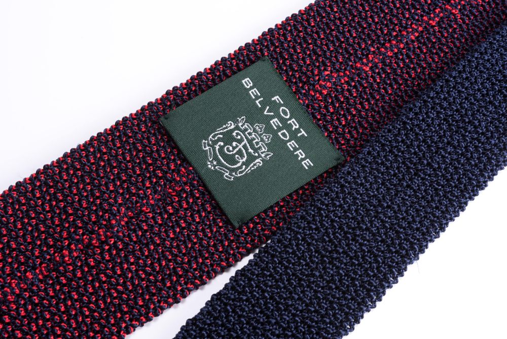 Two-Tone Knit Tie in Red & Navy Blue Changeant Silk - Fort Belvedere