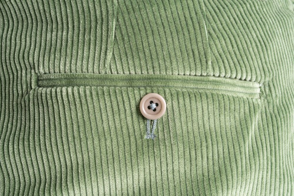 Back pocket detail of the Sage corduroy trousers-7R408888