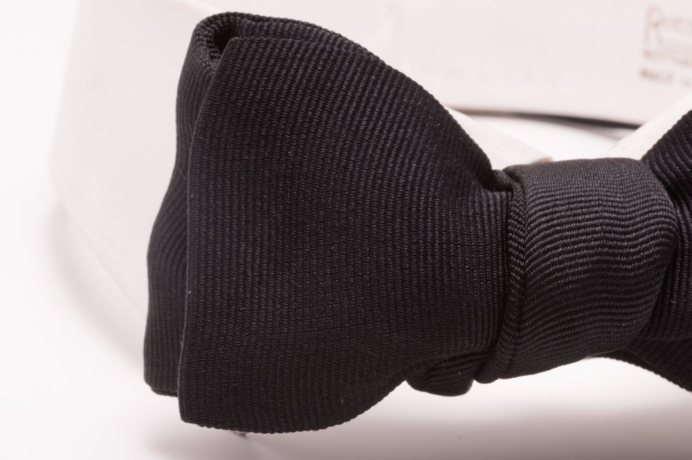 Black Batwing Faille Grosgrain Silk Bow Tie - Self-Tie Fixed Necksize - Fort Belvedere