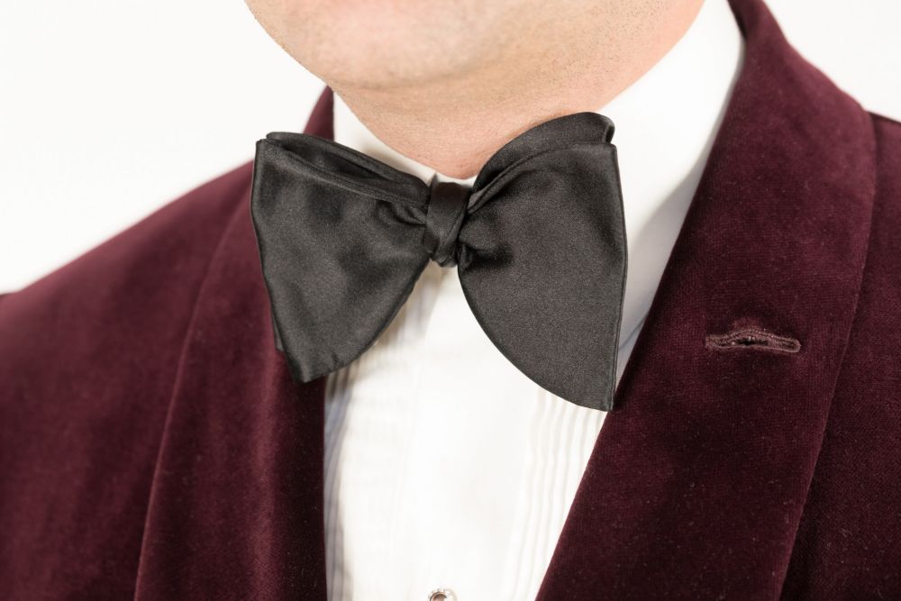 Black Big Large Butterfly Bow Tie Silk Satin Self-Tie with fixed Necksizes with velvet dinner jacket in burgundy- Fort Belvedere