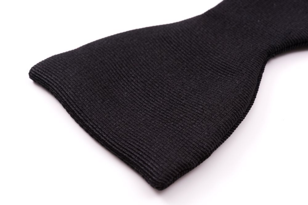Black Faille Grosgrain Single End Bow Tie in Silk Fort Belvedere Evening Black Tie Sheen