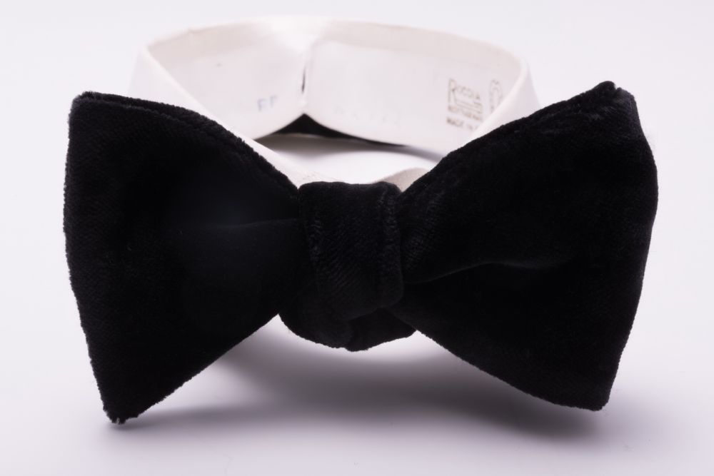Black Silk Velvet Butterfly Bow Tie Self Tie Single End Handmade in England by Fort Belvedere