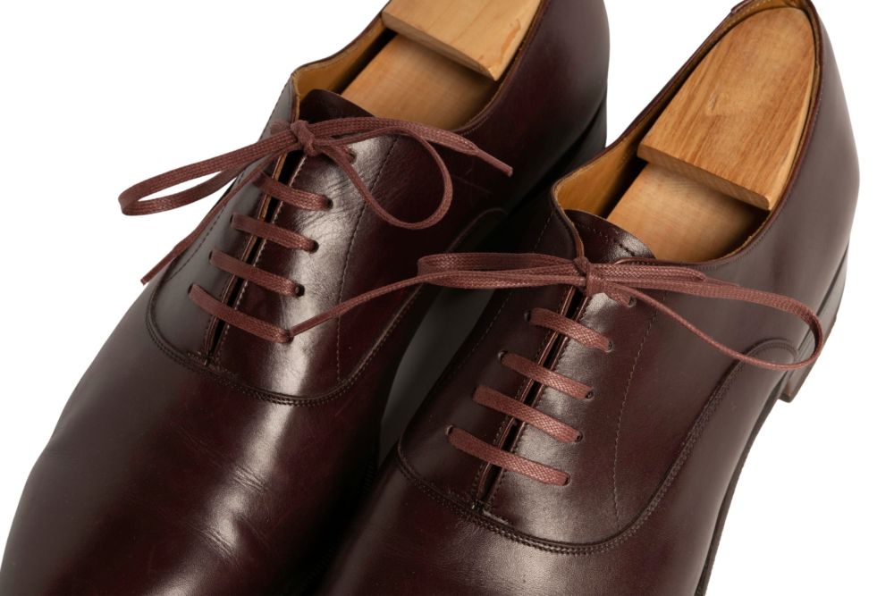 Bordeaux Red Shoelaces Flat Waxed Cotton - Luxury Dress Shoe Laces by Fort Belvedere