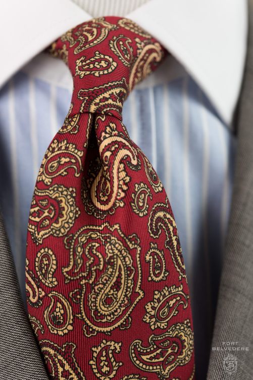 When Worn Close up Madder Silk Tie in Red with Buff Paisley - Fort Belvedere 