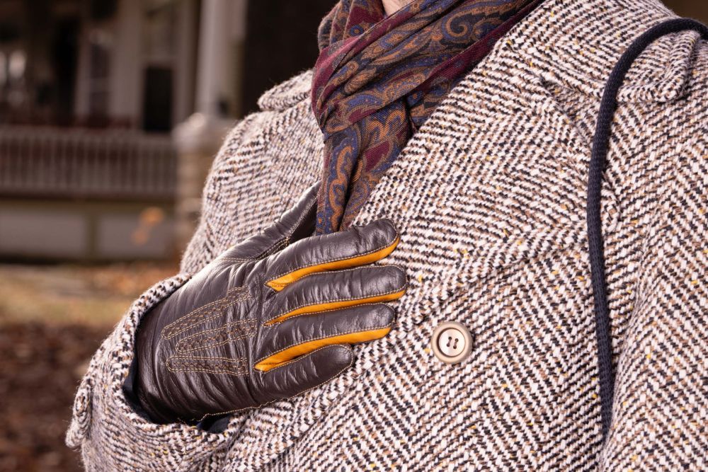 Dark Chocolate Brown Lamb Nappa Touchscreen Gloves with Whisky Contrast and Scarf