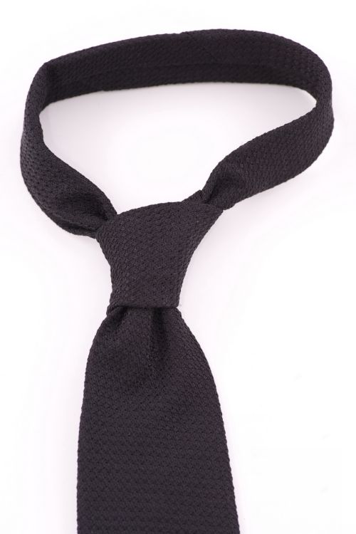 Grenadine Silk Tie in Black - Handmade in 3 different sizes by Fort Belvedere