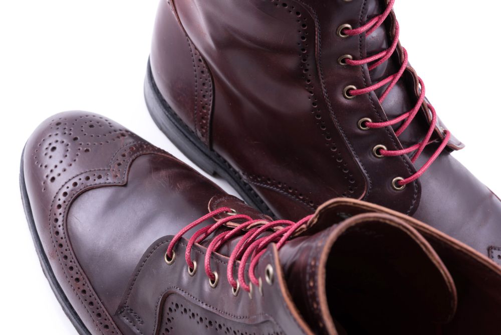 Red Boot Laces Round Waxed Cotton - by Fort Belvedere - Made in Italy
