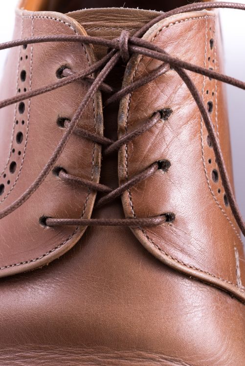 Laced up 80 cm Mid Brown Shoelaces Round - Waxed Cotton Dress Shoe Laces Luxury by Fort Belvedere