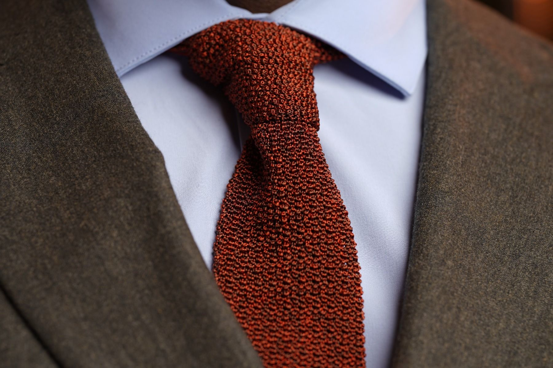 Knit Tie in Mottled Orange and Brown Silk Fort Belvedere
