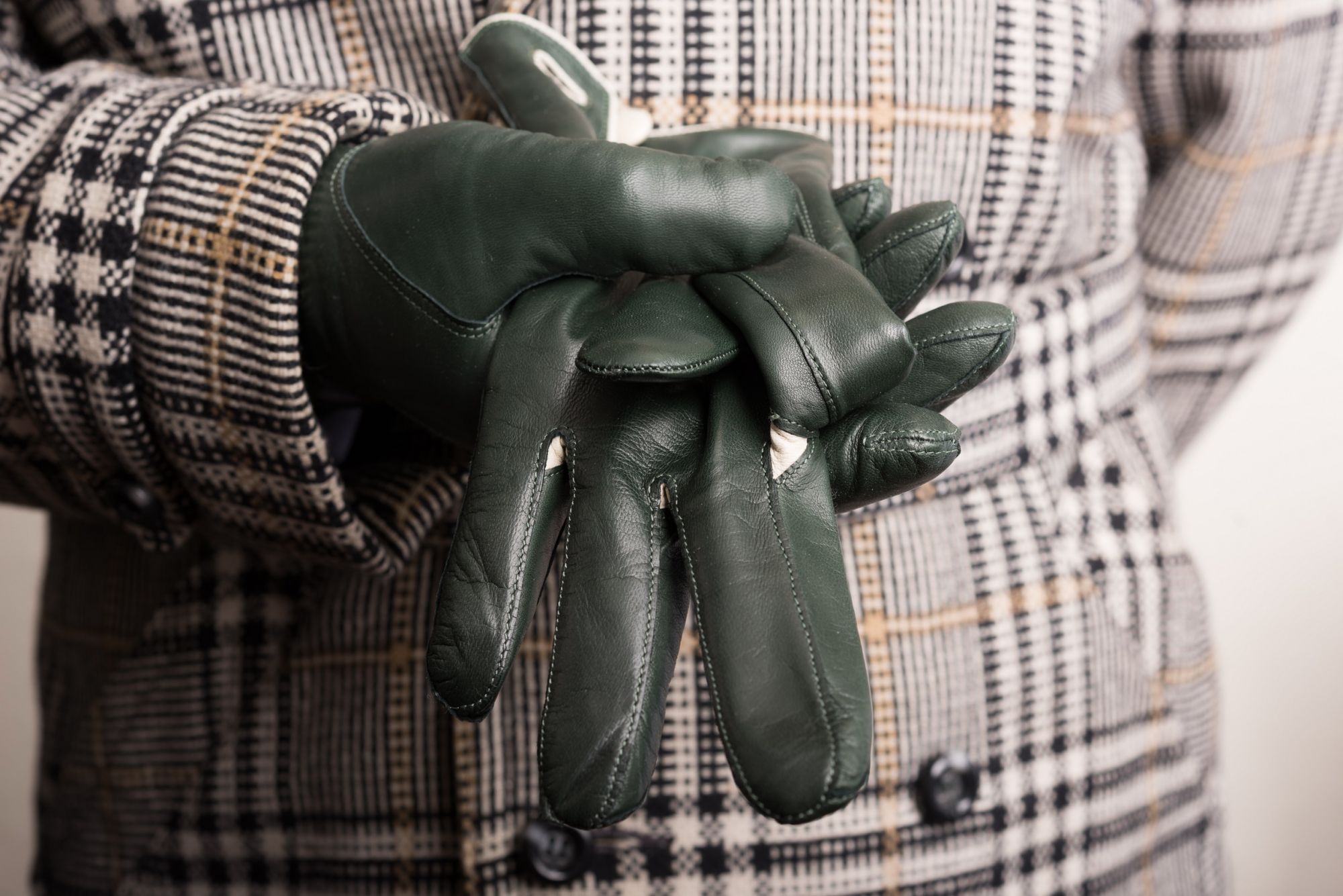 KTZ E-touch Gloves in Green for Men Mens Accessories Gloves 