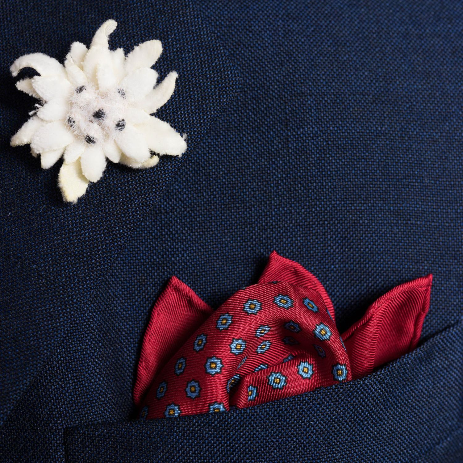Lapel Pin - Wildflower Turquoise - Art of The Gentleman