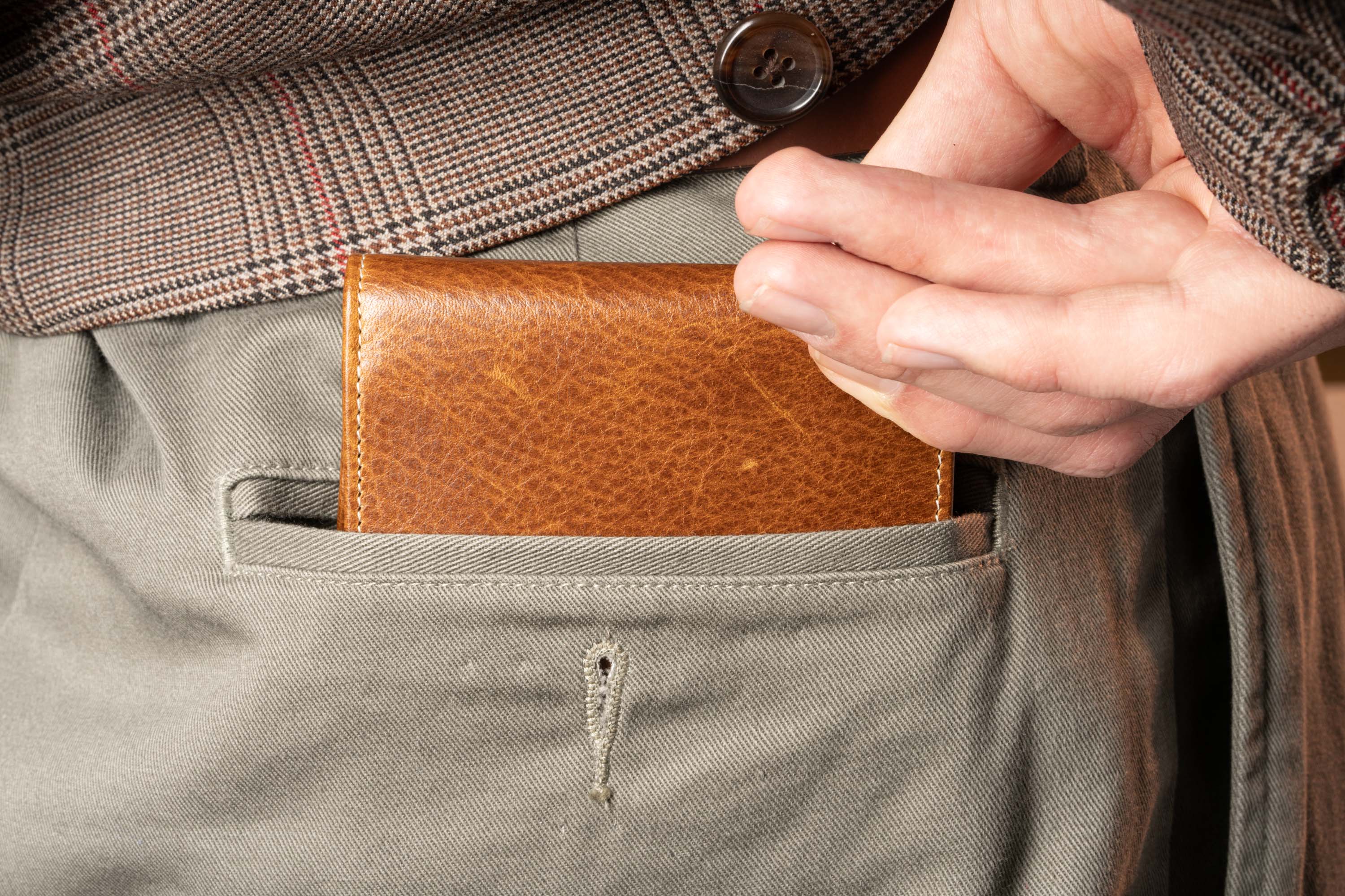 Saddle Brown Bifold Wallet in Full-Grain Dumont Leather Inserted to the back pocket